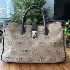 Dooney & Bourke Large Tote Bag